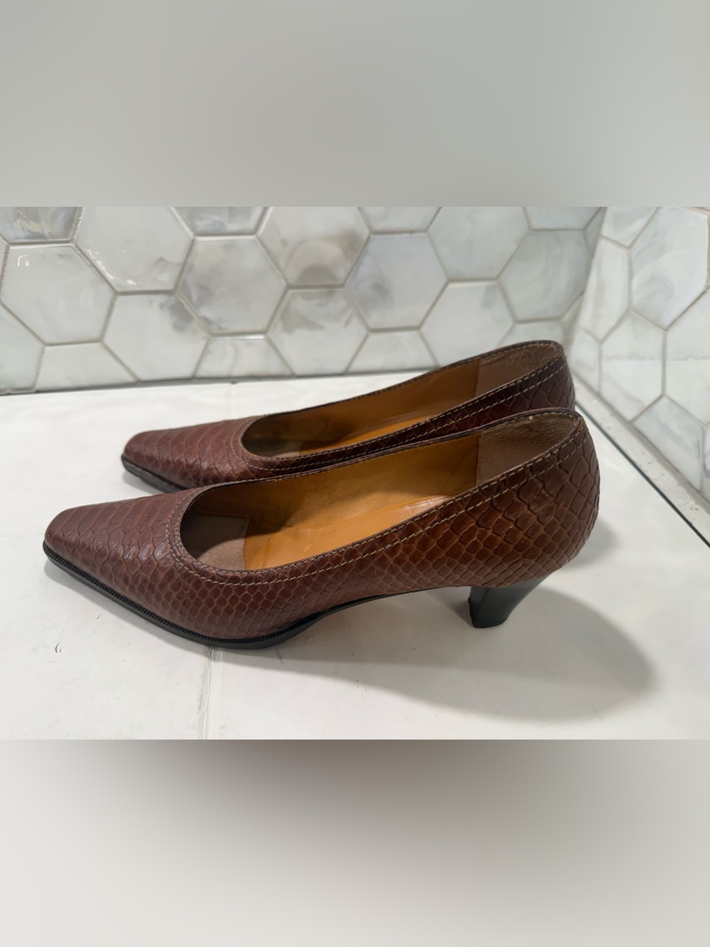 Prevata VTG Brown Leather Pumps Textured Animal Print Sz 10 Handcrafted In Italy - Picture 5 of 9